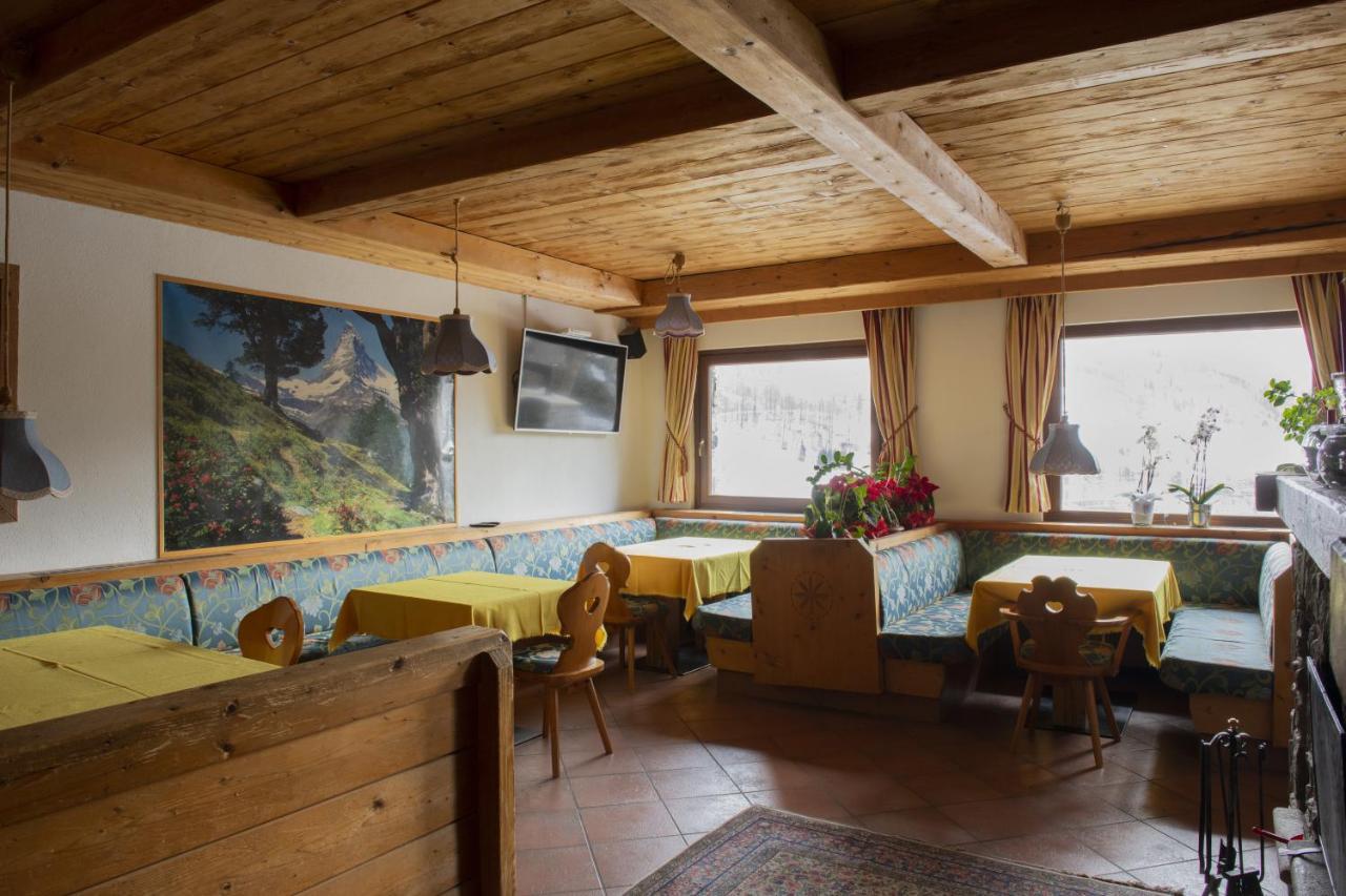 Hotel Rascard Valtournenche Exterior foto
